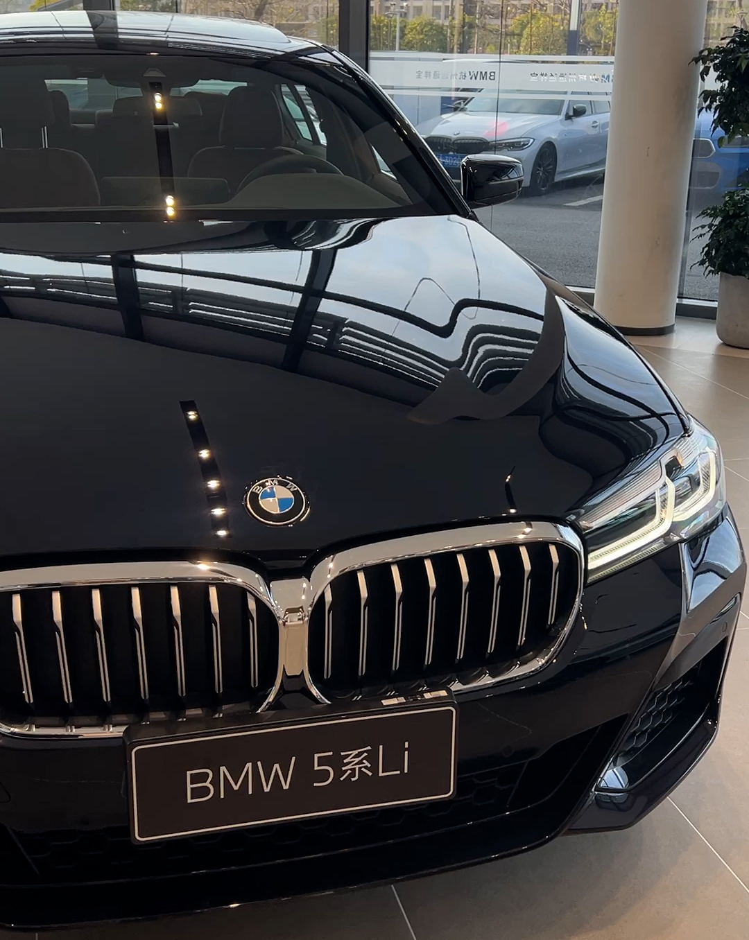 降价潮席卷全国车市,车降价这么厉害现在应不应该买车