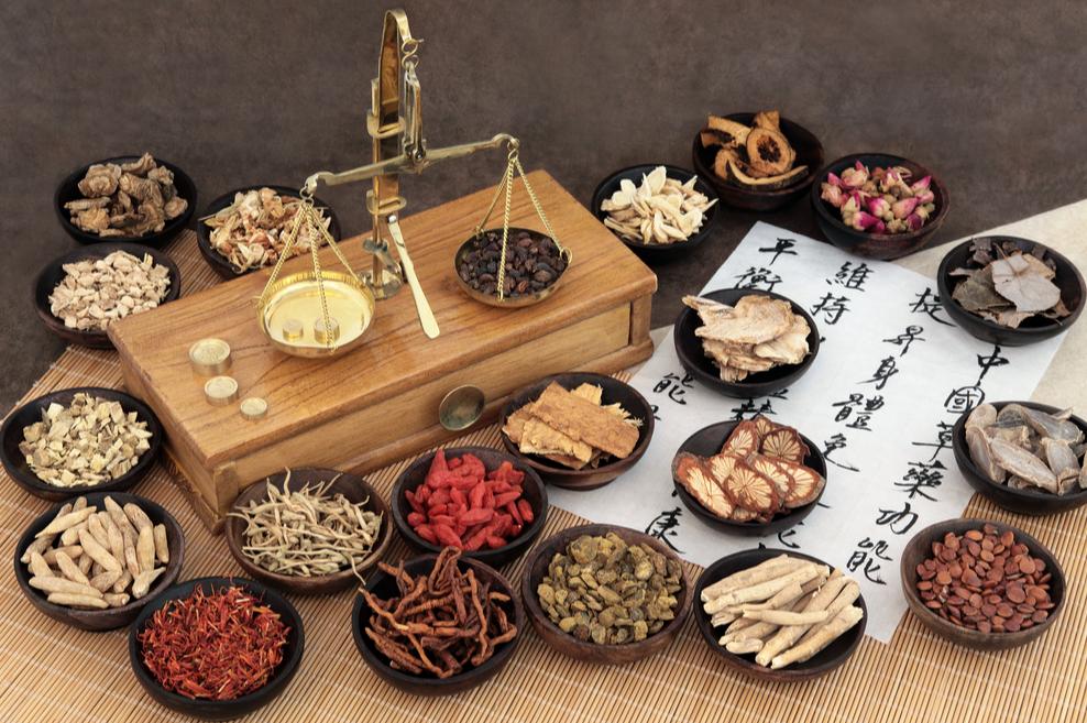 乙肝应该看中医还是西医,乙肝小三阳看中医好还是西医好