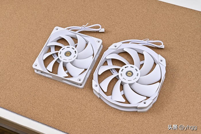 拆解华擎b760m,华擎b760m配合显卡