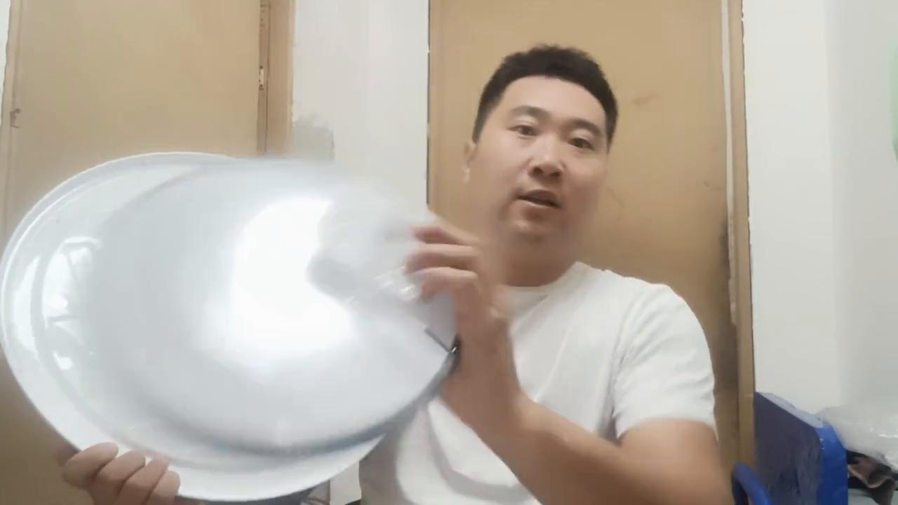 吸顶灯坏了怎么维修厨房,吸顶灯的灯坏了怎么修