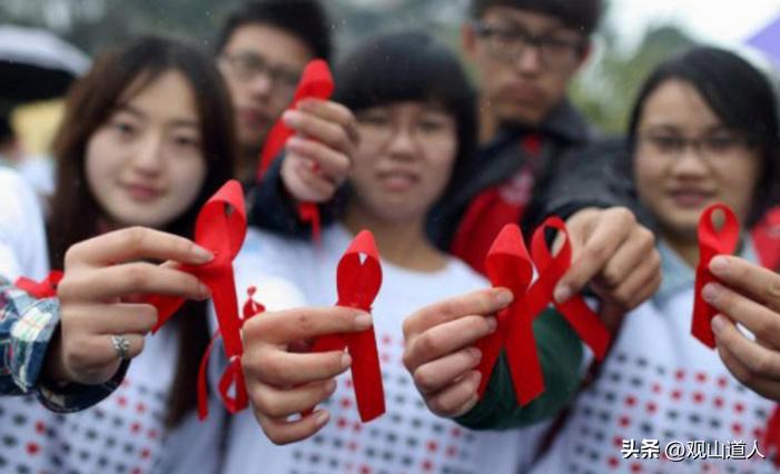 19年前，那个被黑人男友传染艾滋病的女学生朱力亚，后来怎样了？