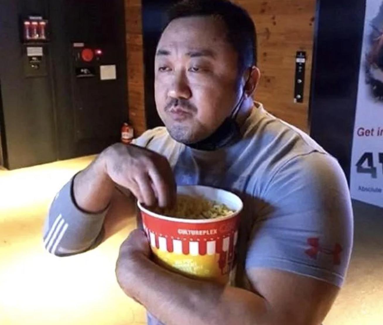 马东锡健硕身材,马东锡身材魁梧