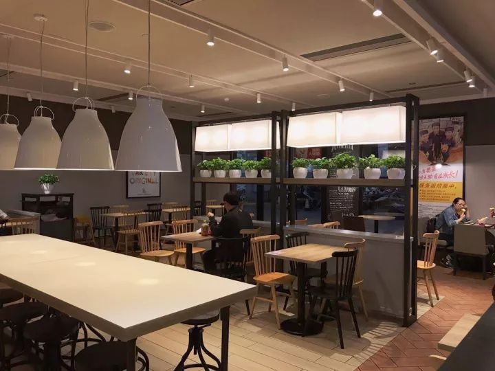 肯德基怎么用餐,肯德基全部菜单讲解