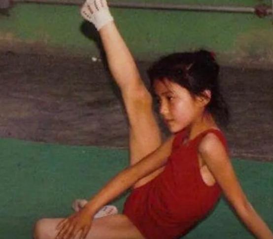 东方歌舞团有哪些名人演员,东方歌舞团十五位明星