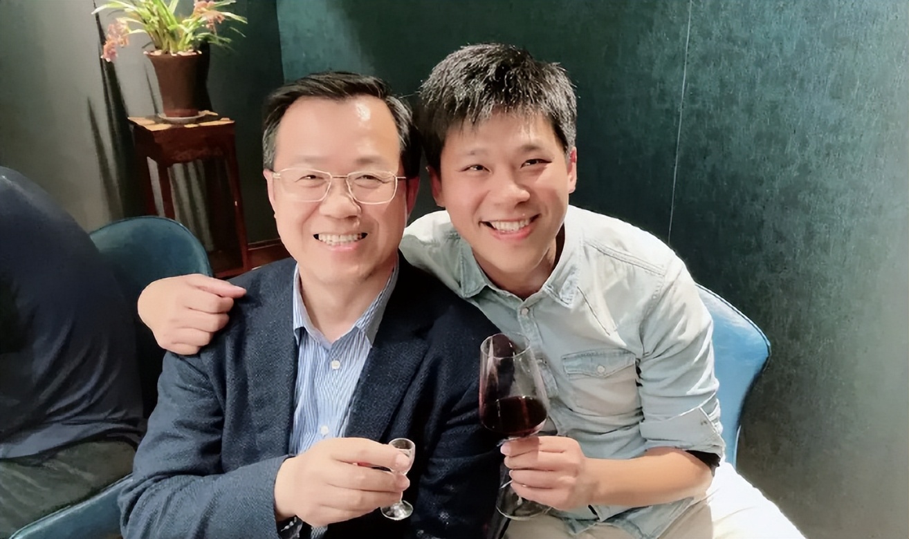 第一狗仔卓伟合法吗,卓伟爆料白百何视频