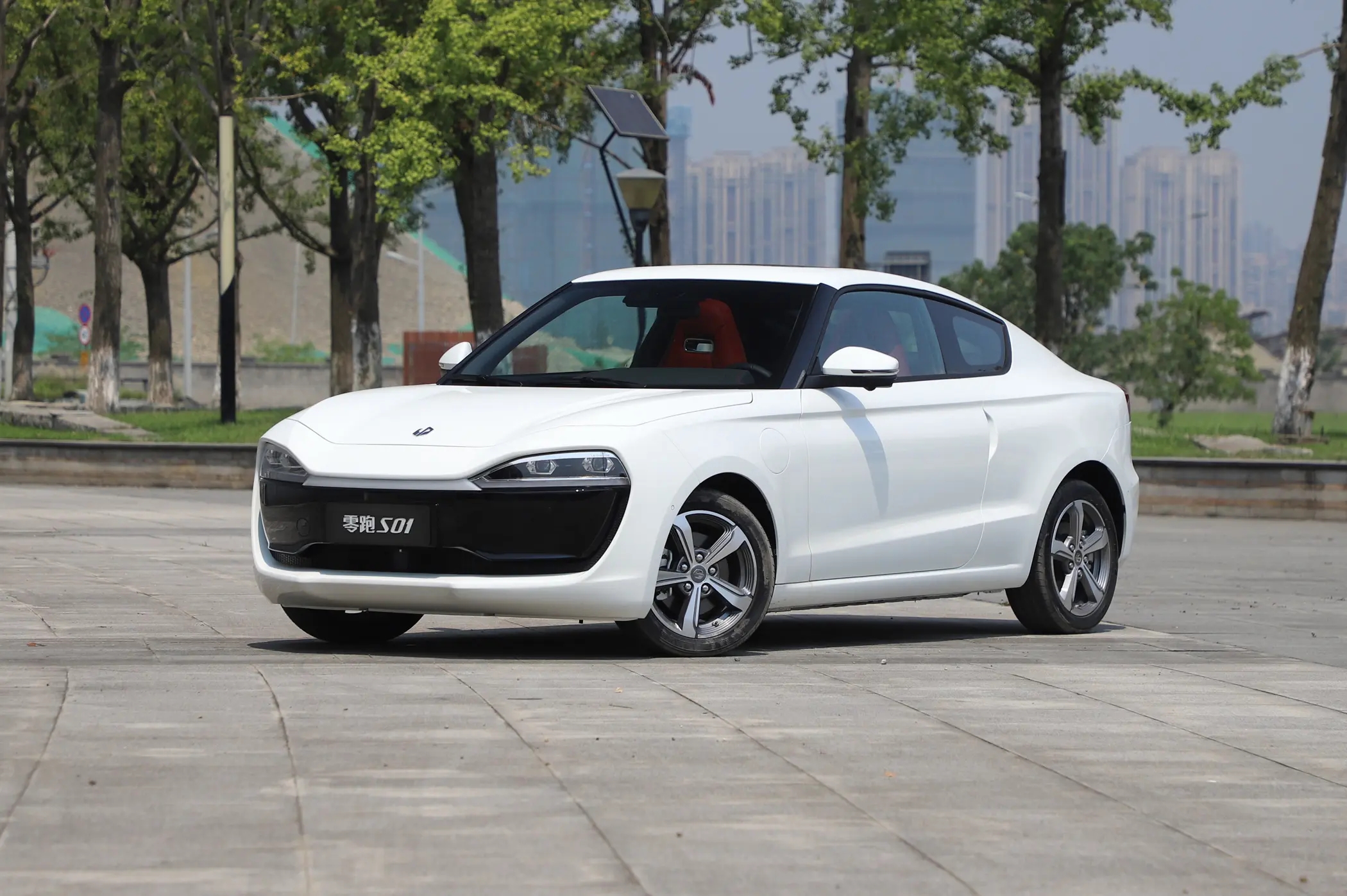 零跑c11增程这车值得买吗,为什么大家都选零跑全新c11