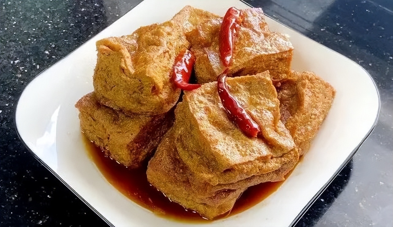 办年货是中国人过年必备仪式感,北京人过春节买年货