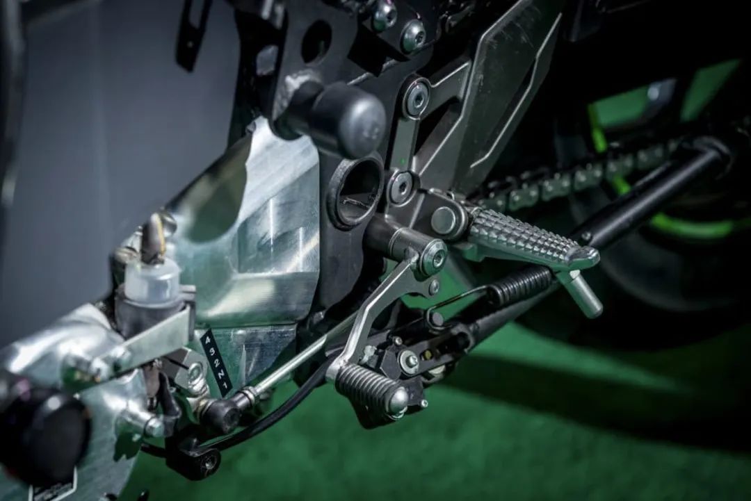 川崎ninja忍者价格,川崎ninja油电混动