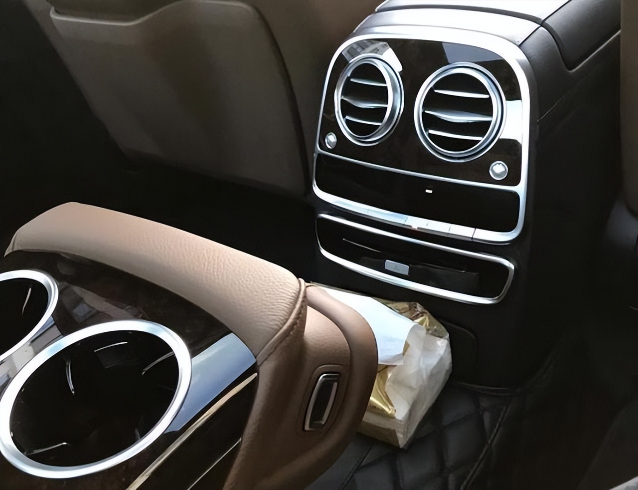 宝马7系奥迪a8奔驰s级试驾,开过奔驰s再开奥迪a8