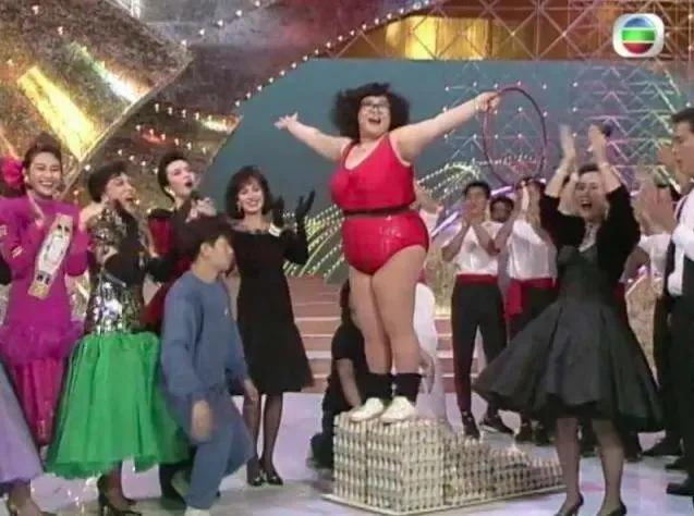 TVB与亚视的争斗，成就港剧的高光时代，亚视关门TVB未来会怎样？