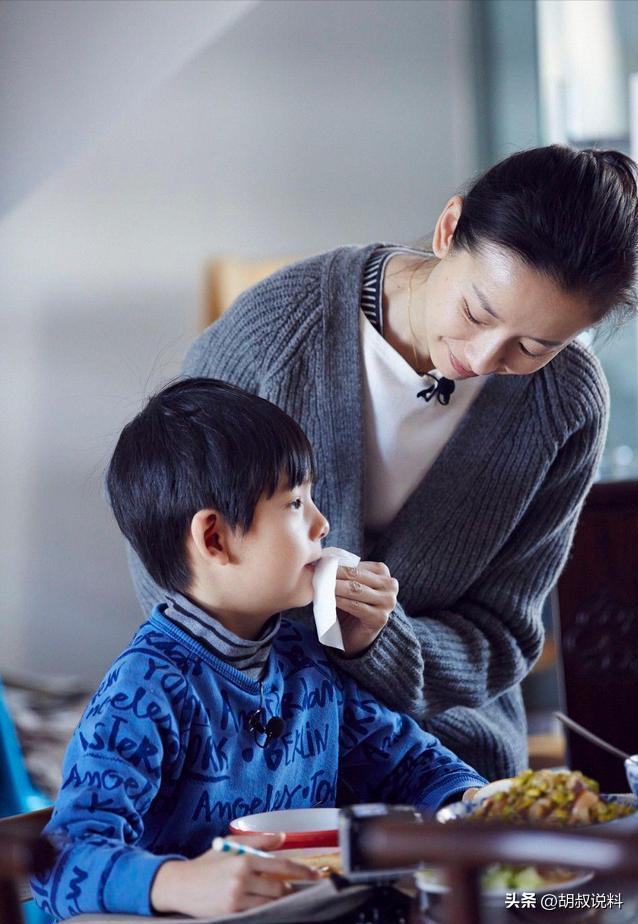 43岁董洁直播,43岁董洁直播带货评论区大翻车