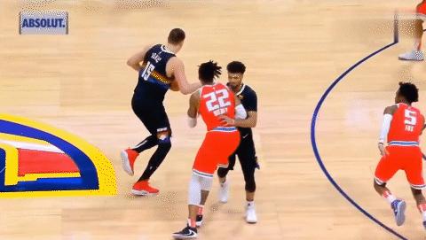 防守大闸最简单的方法,30秒教你防守小技巧