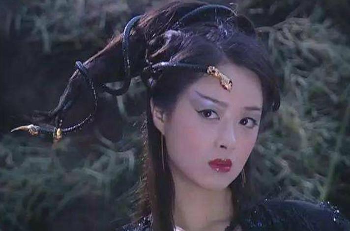 海南报恩巨蟒现况,巨蟒为报恩甘愿当“保姆”