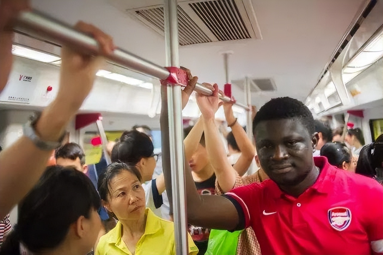 真不是种族歧视，从中国到日本再到俄罗斯，为什么黑人越来越少？