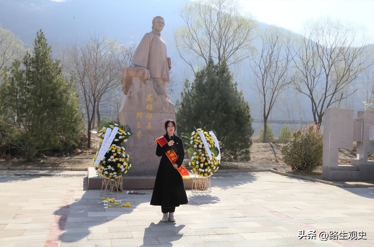 佘太君邓玉芬,邓玉芬为什么被称为当代佘太君