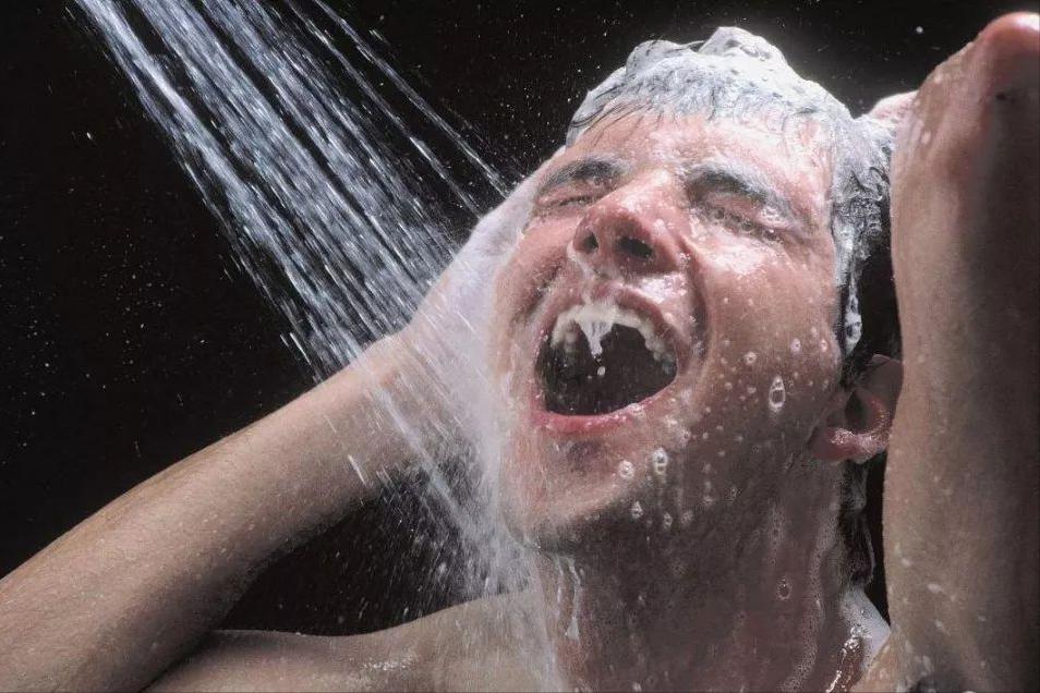 男生的丁丁，30岁之后就会变小吗？医生：不排除3个因素的影响