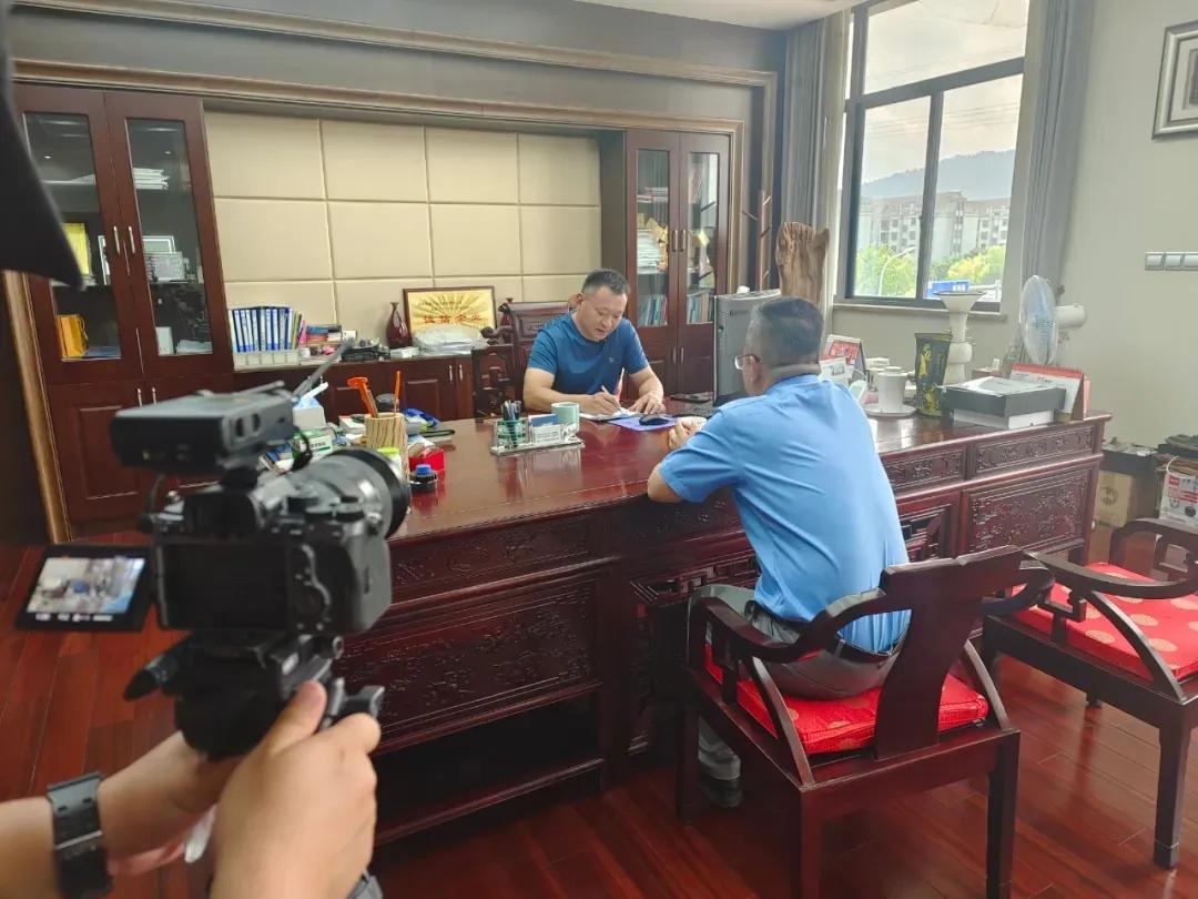 余姚最好的模具公司,余姚中空金球塑料模具有限公司