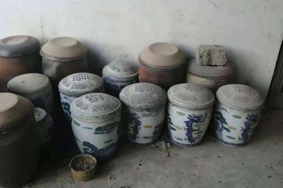 殡仪馆的骨灰无人认领会怎么处理,殡仪馆无人认领骨灰公布