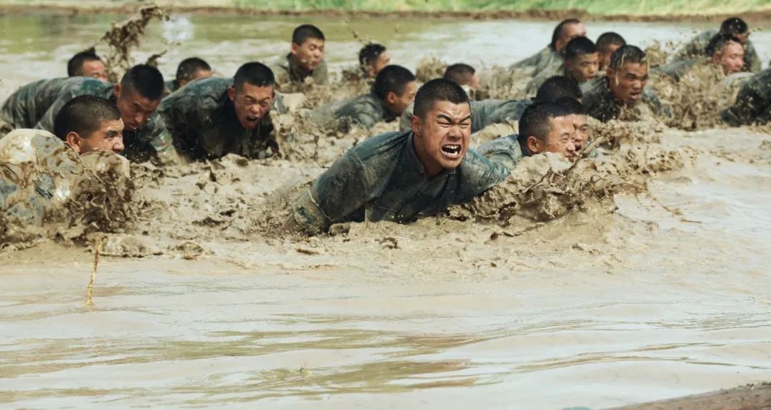 抖音刷屏的解放军营长，获中央军委表彰！