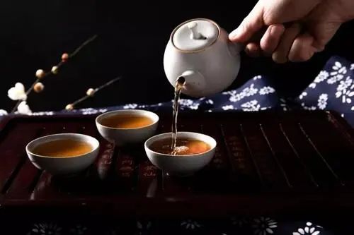 高情商如何处理别人的恶语,如何高情商化解恶语相向