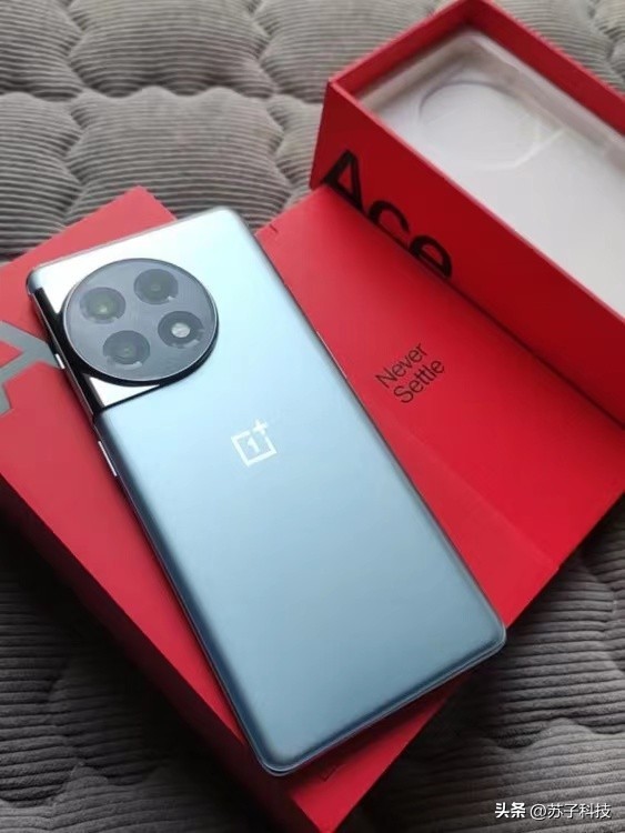 骁龙8+、索尼IMX890，16GB+256GB仅3099元，还敢说OPPO高价低配？