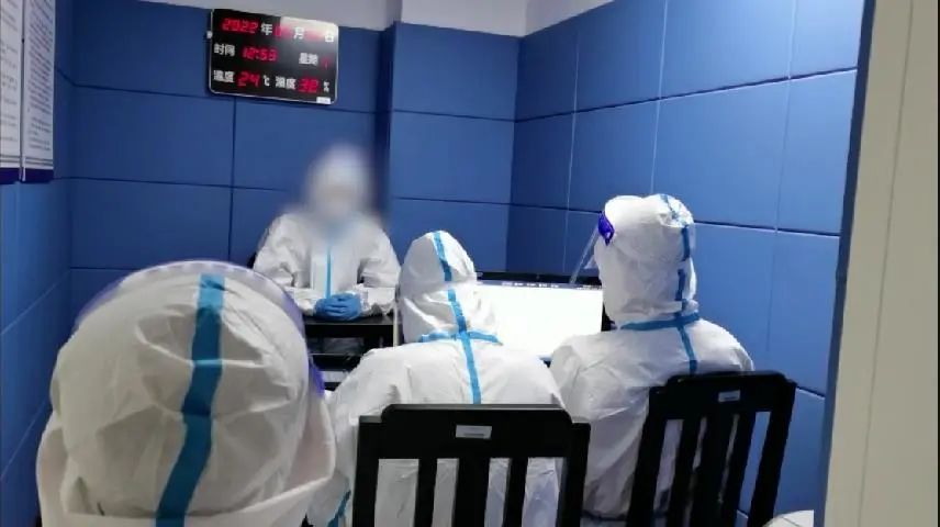 【砺剑3号】冒充外卖小哥借“疫”敛财，抓！