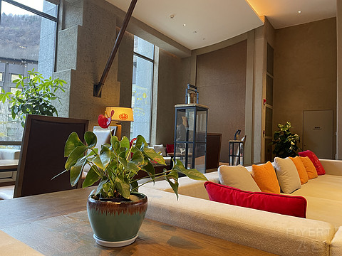 最爱的一家希尔顿酒店上线——九寨希尔顿度假酒店景观套房体验