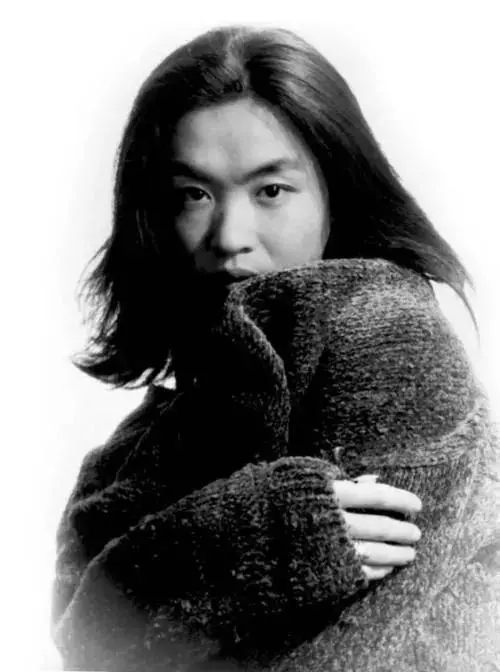 男子做手术变成了女儿身,越南男子24岁做手术变成女子