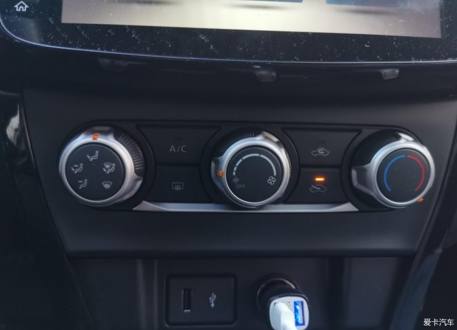 轩逸经典自动豪华2021落地多少钱,22款轩逸经典豪华天窗