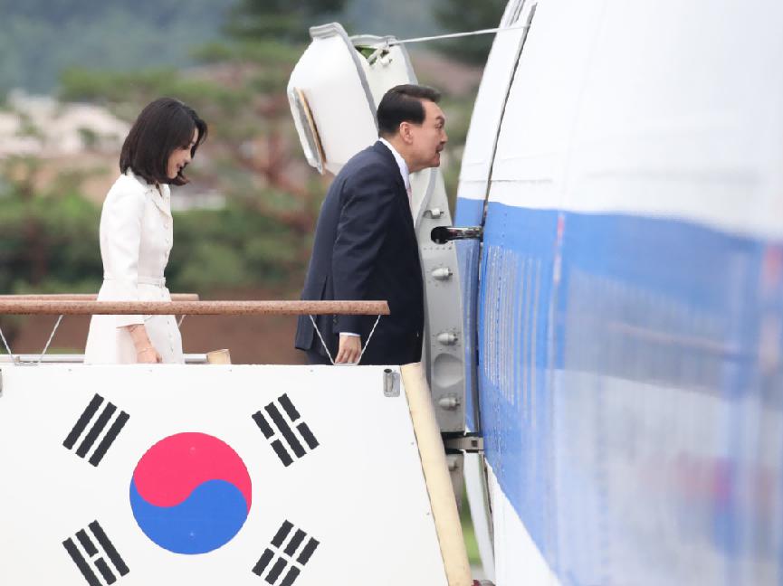 美媒看尹锡悦发言,尹锡悦访美国