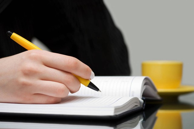 写作怎么才能快速爆文,如何轻松搞定写作素材