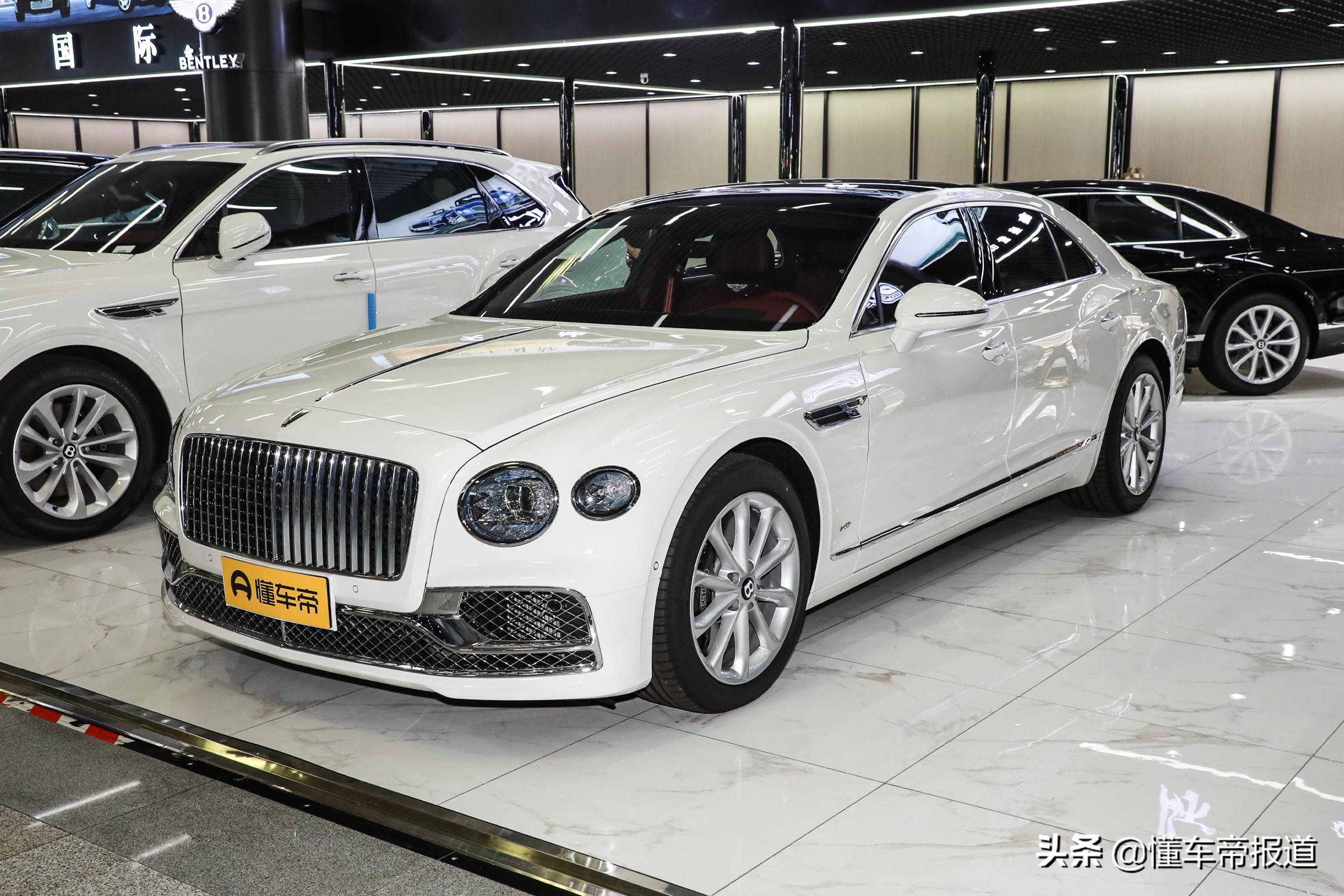 宾利汽车最新款,宾利汽车价格及图片2023款