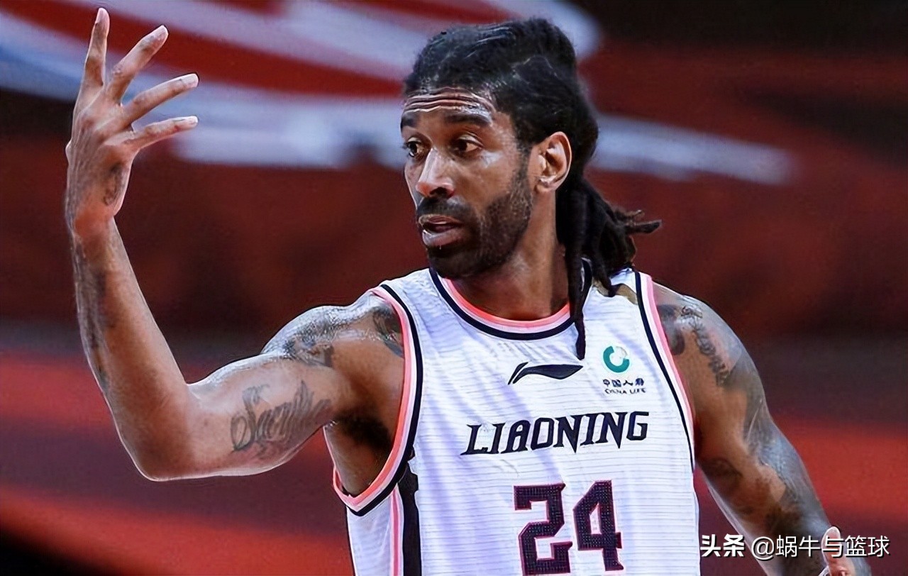 第四顺位的威少赚到2.89亿美元，排在他前面的三位赚了多少钱？