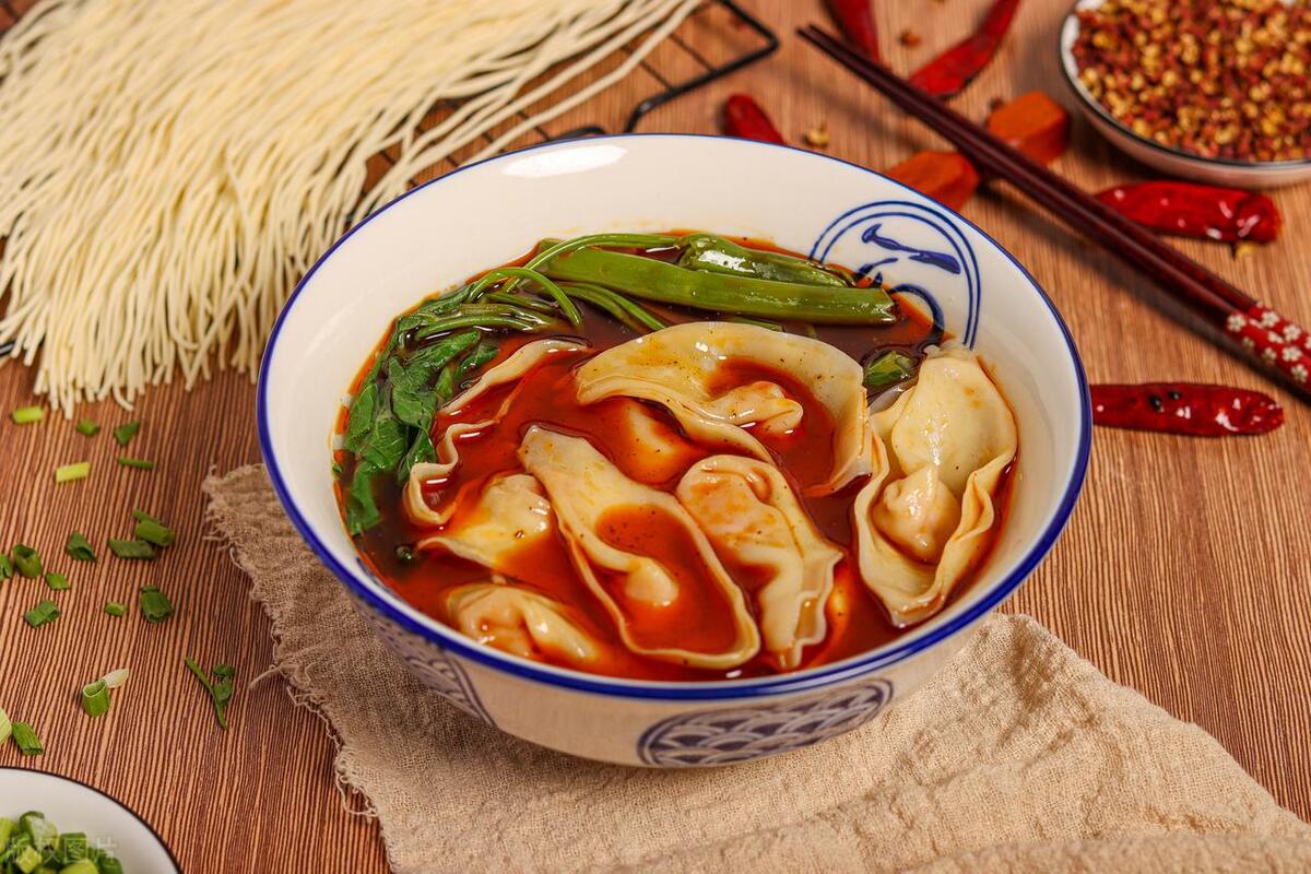 成都宽窄巷子和锦里哪个美食多,成都建设路小吃一条街美食推荐