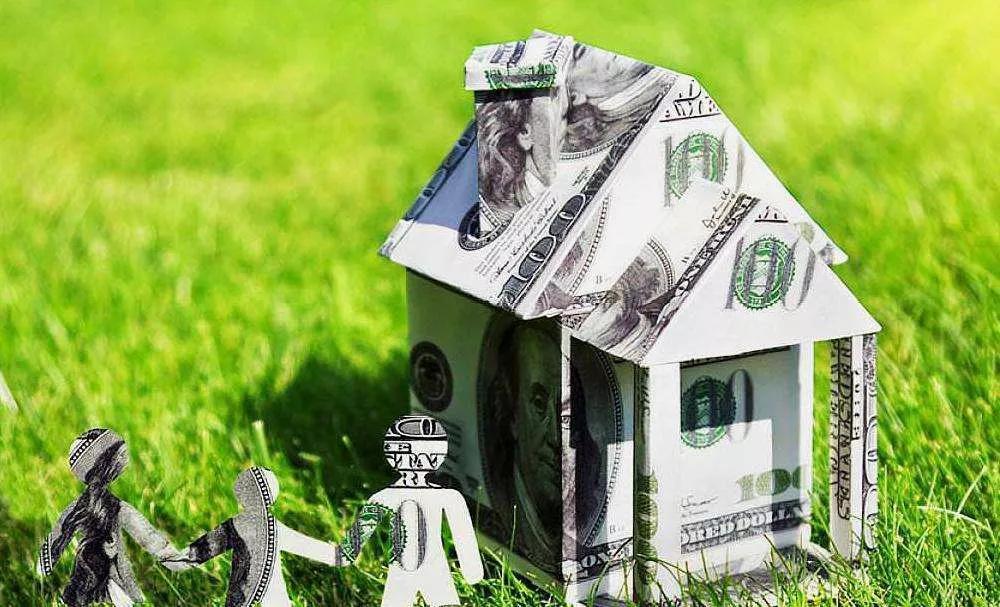 为什么家庭年收入30万左右,为什么年收入30万过着朴素生活