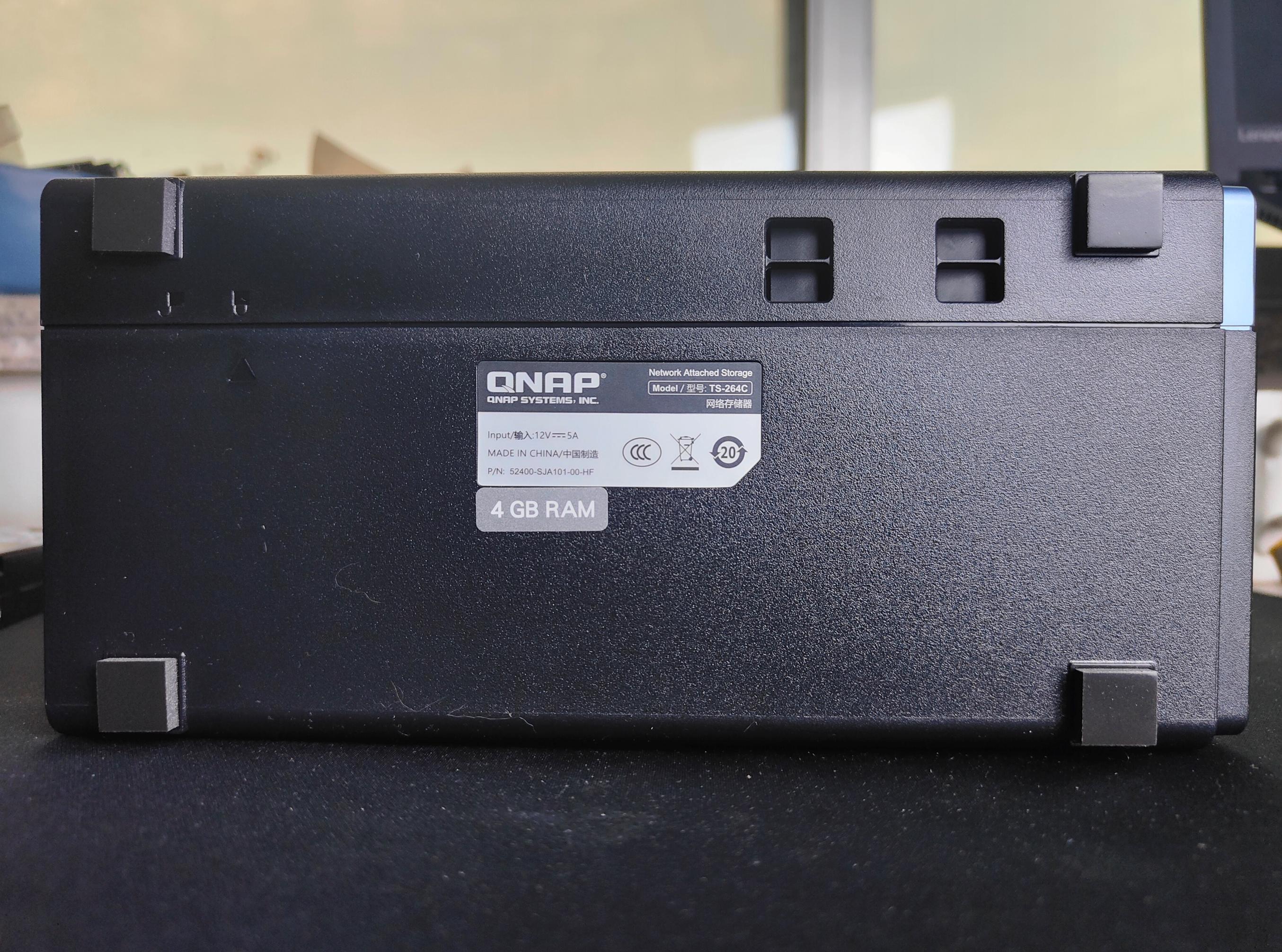 次时代NAS来了！威联通TS-264C值不值？数据对比+拆解告诉你