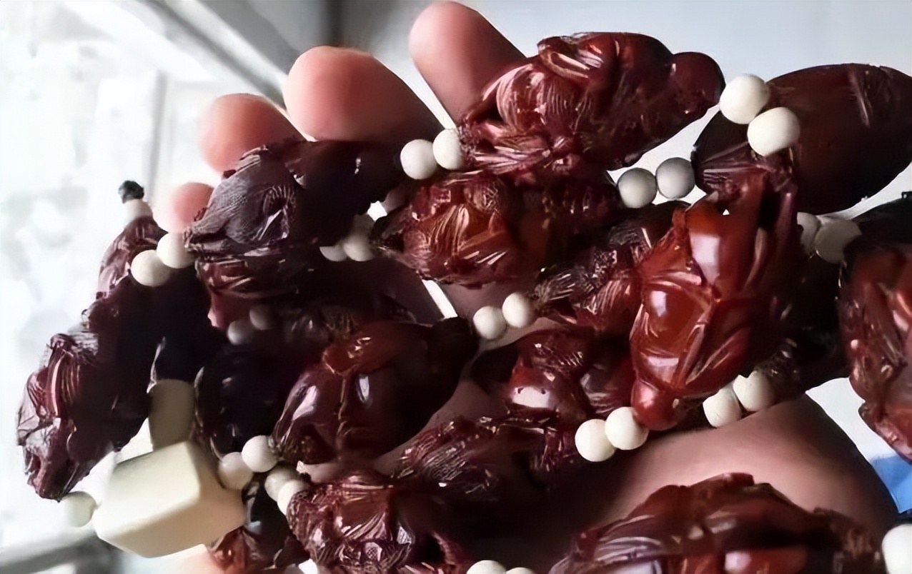 盘玩出来最好看的几种手串,文玩手串快速包浆上色