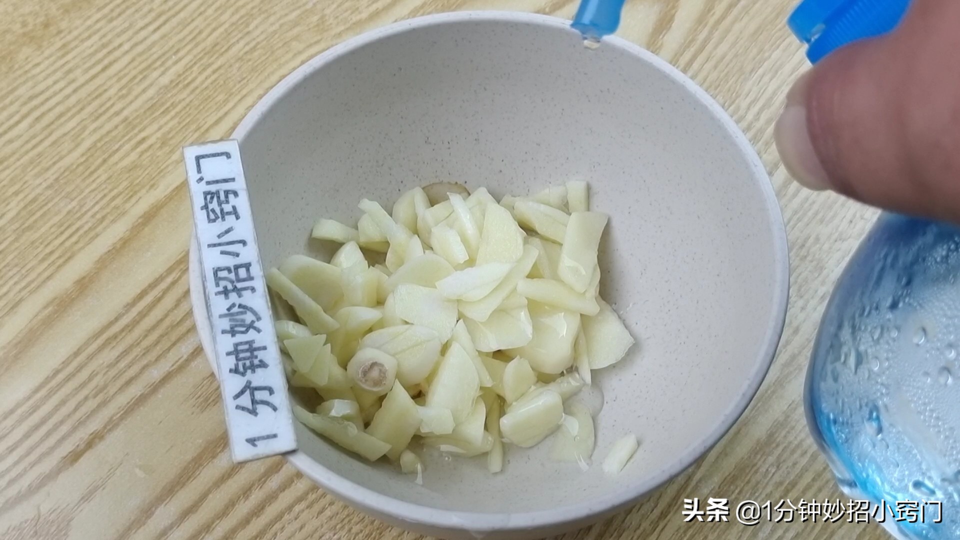 彻底消灭蟑螂的小妙招蟑螂最怕它,家里有蟑螂别急教你几招轻松搞定