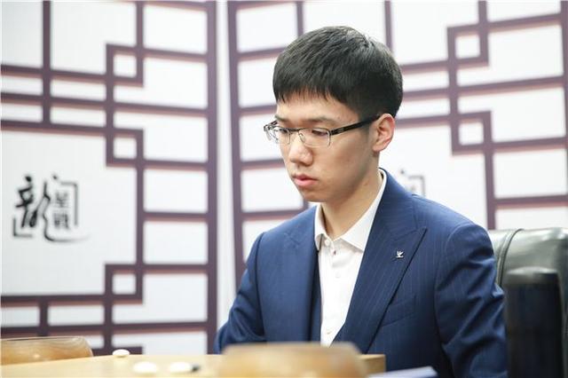 中国战胜韩队,韩国朴廷桓再次反超申真谞