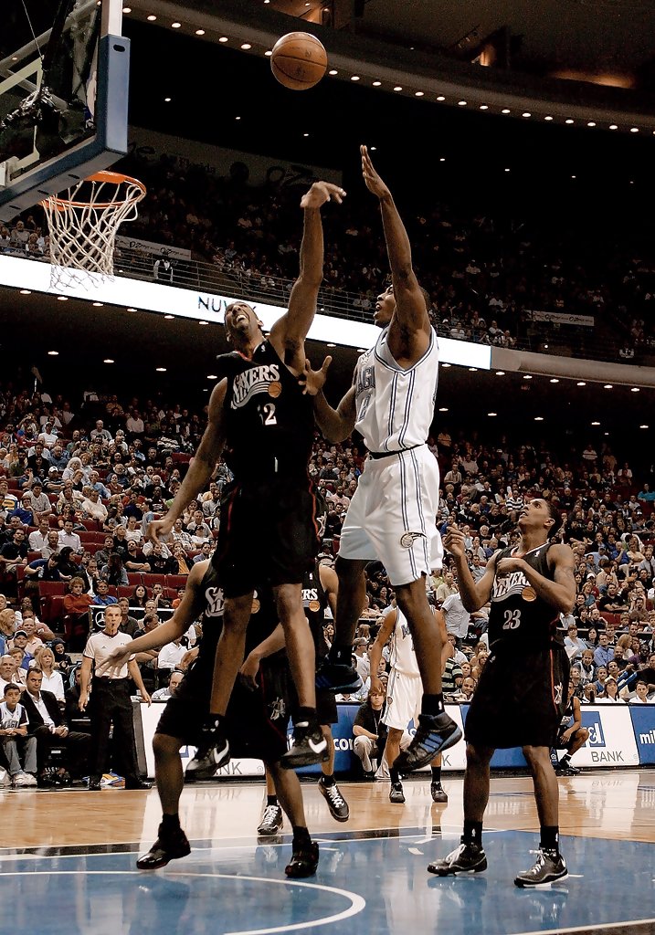 德怀特霍华德代言的球鞋,霍华德穿过的阿迪篮球鞋有哪些