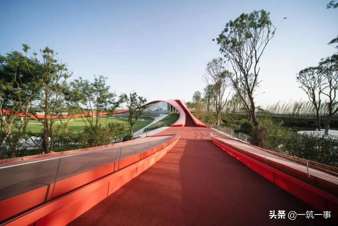 带你看六款奇葩的房屋建筑,法式建筑房顶设计效果图大全