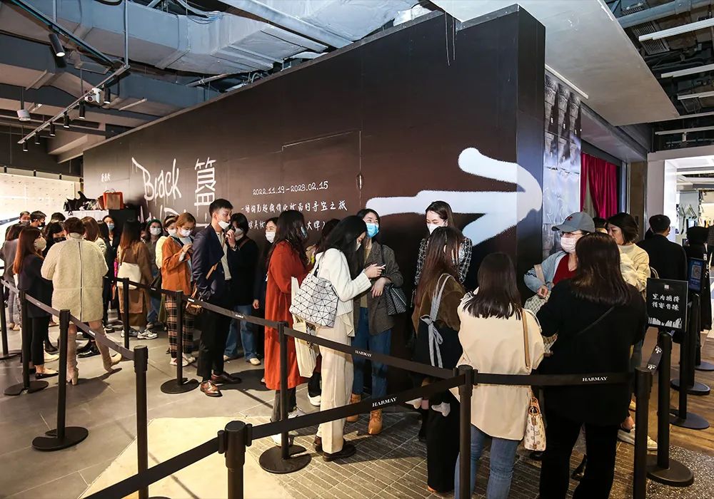 独家｜話梅要造一个“线下李佳琦”？