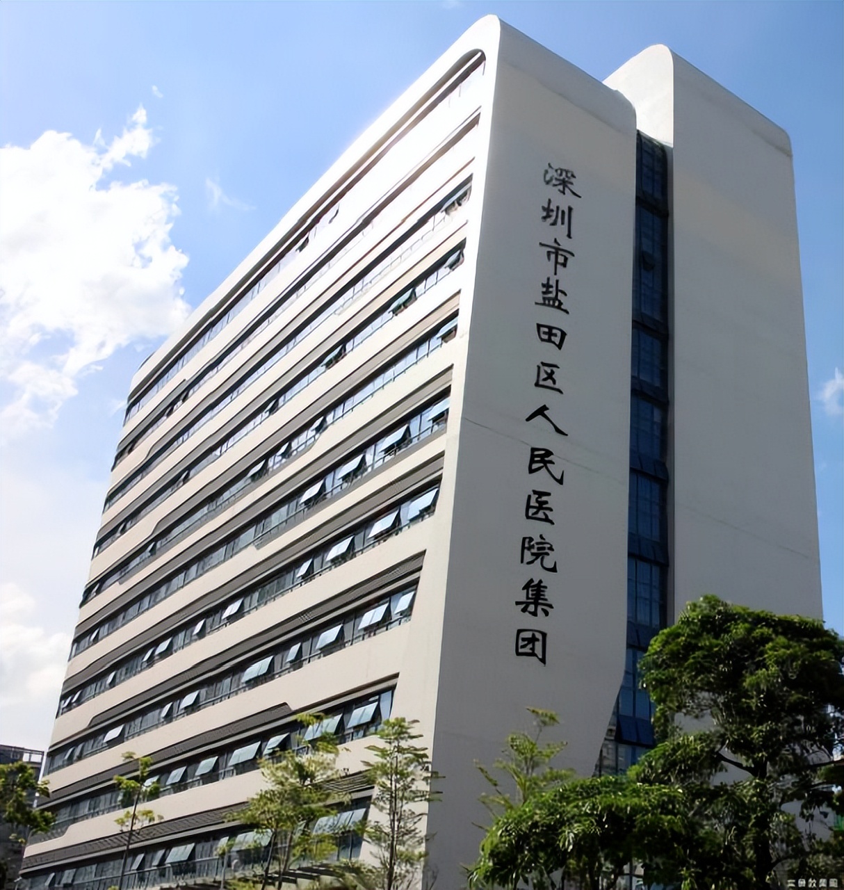 一公里内的高铁生活有多精彩？四季华府给你答案！性价比如何？