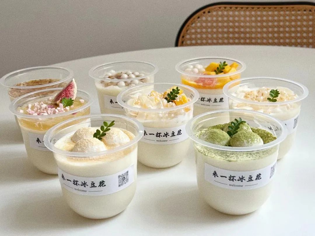 摆摊卖小吃年入百万,摆摊卖奶茶简单容易上手的