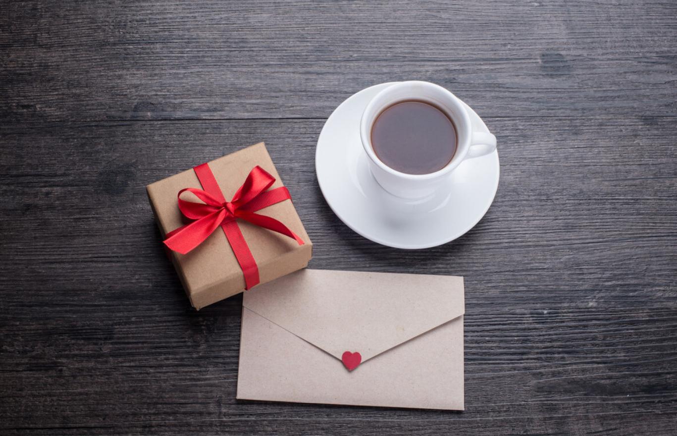 四种礼不能随便送,异地送礼为什么最忌讳三样礼