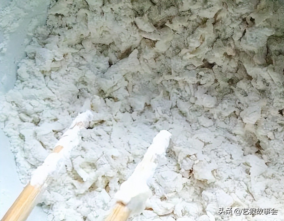 疙瘩汤的疙瘩怎么弄得均匀又小,手把手教你做疙瘩汤