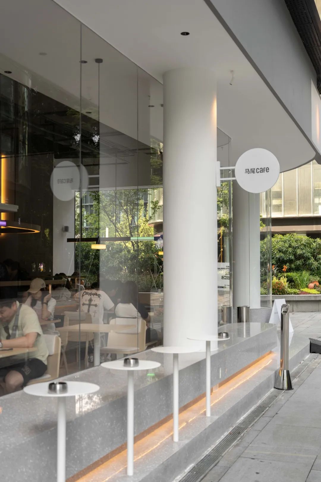 设计灵感丨高温+疫情，这18家“倒霉”的成都新店有什么看头？