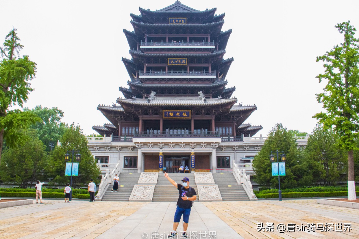 大明湖的三大名胜,济南市大明湖名胜古迹