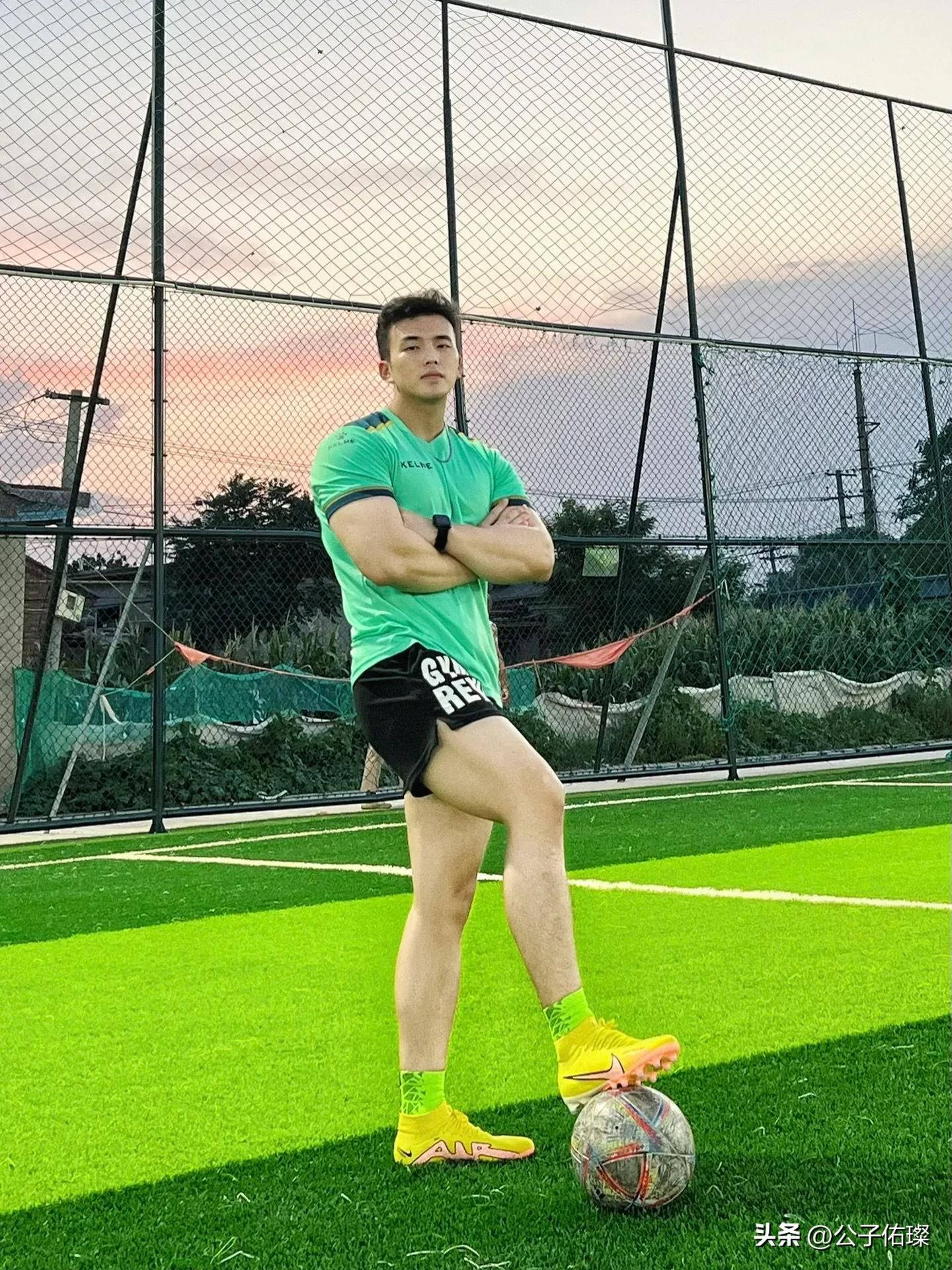 腿粗的男生会好看吗,腿粗的男生是什么样子的