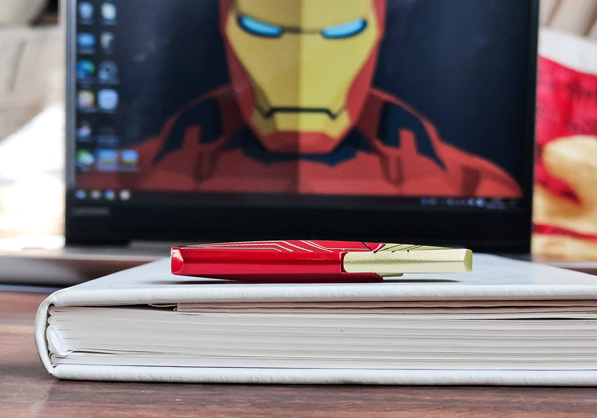 你用过USSD固态U盘吗，比普通U盘快五倍，外形神似钢铁侠